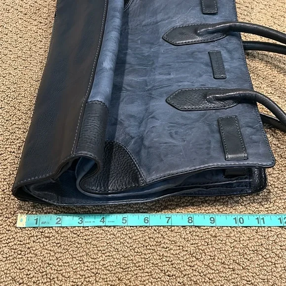 NEW Frye Michelle Work Tote Bag Blue Black Leather - Picture 15 of 16